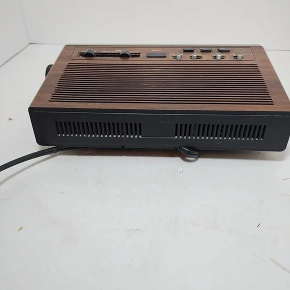 Vintage Westclox Digital Am FM Radio Alarm Clock Wood Grain 80170-01 Tested Work - Picture 11 of 16